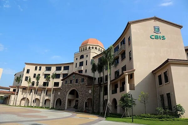 元耕山语湖双语国际学校