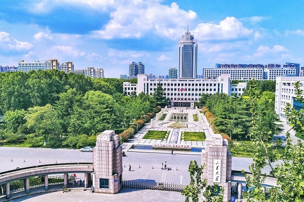 山东大学